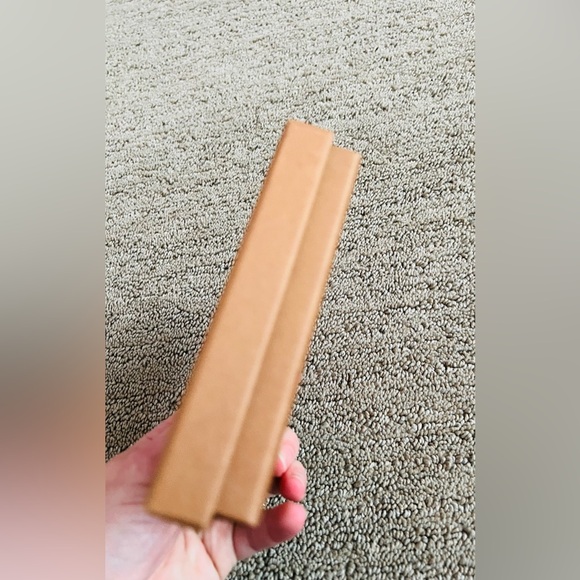 Louis Vuitton Empty Box with Ribbon – Classic Brown - Picture 3 of 10